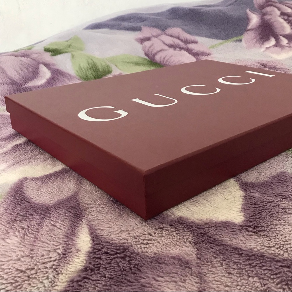Dark Red Gucci Box - Picture 13 of 13